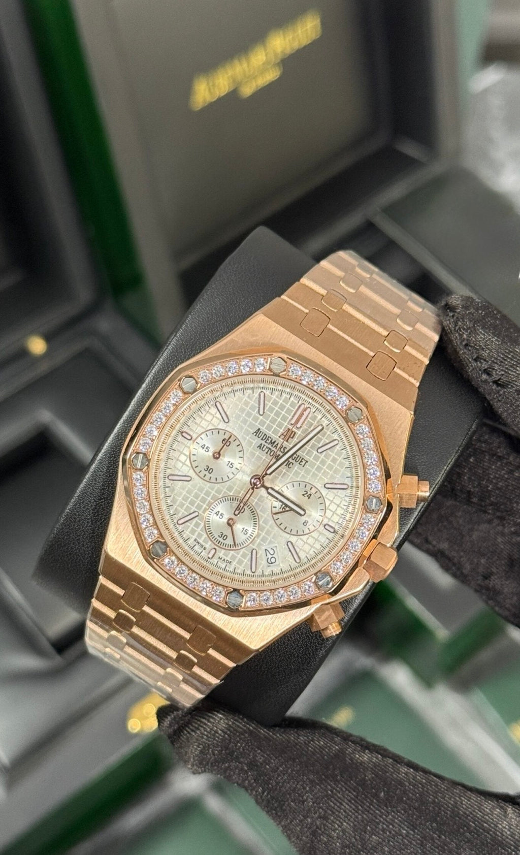 AP ROYAL OAK ORO / ROSA / BLANCO / DIAMANTE