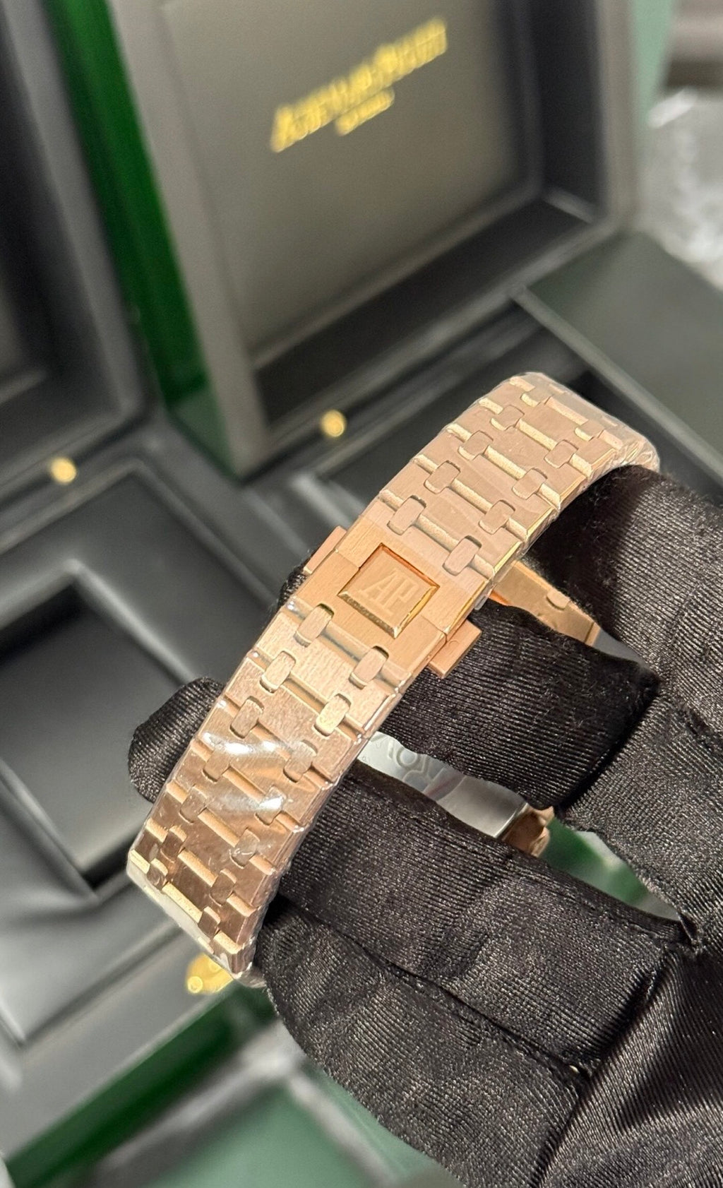 AP ROYAL OAK ORO / ROSA / BLANCO / DIAMANTE