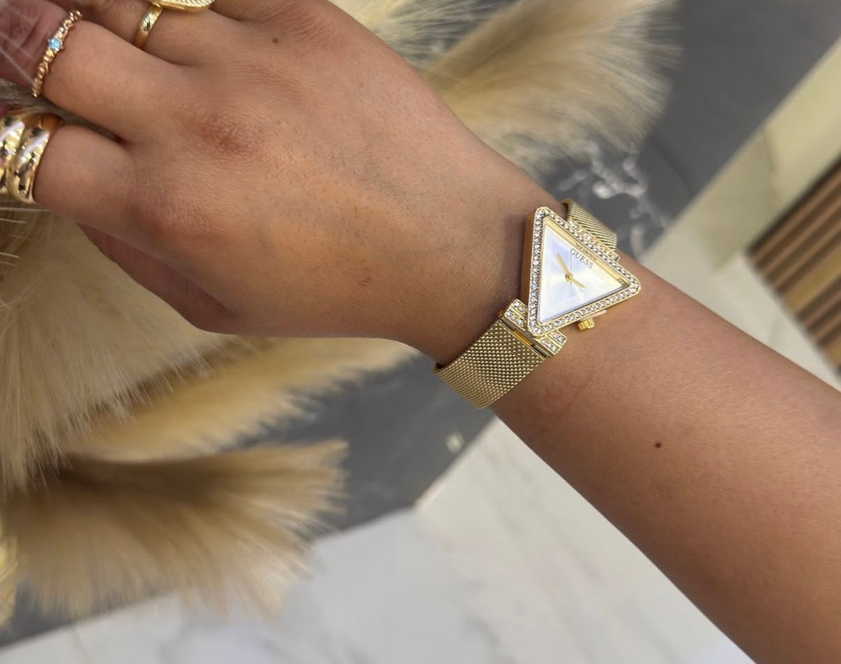GSS MUJER CON CAJA ORIGINAL Y PULSERA DE REGALO