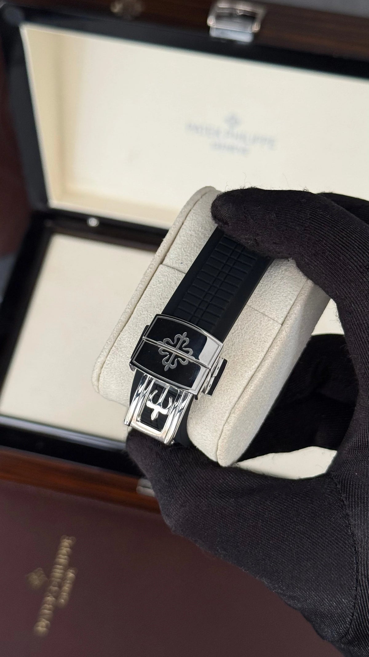 PTK P GENEVE PLATA / NEGRO SUPERCLON