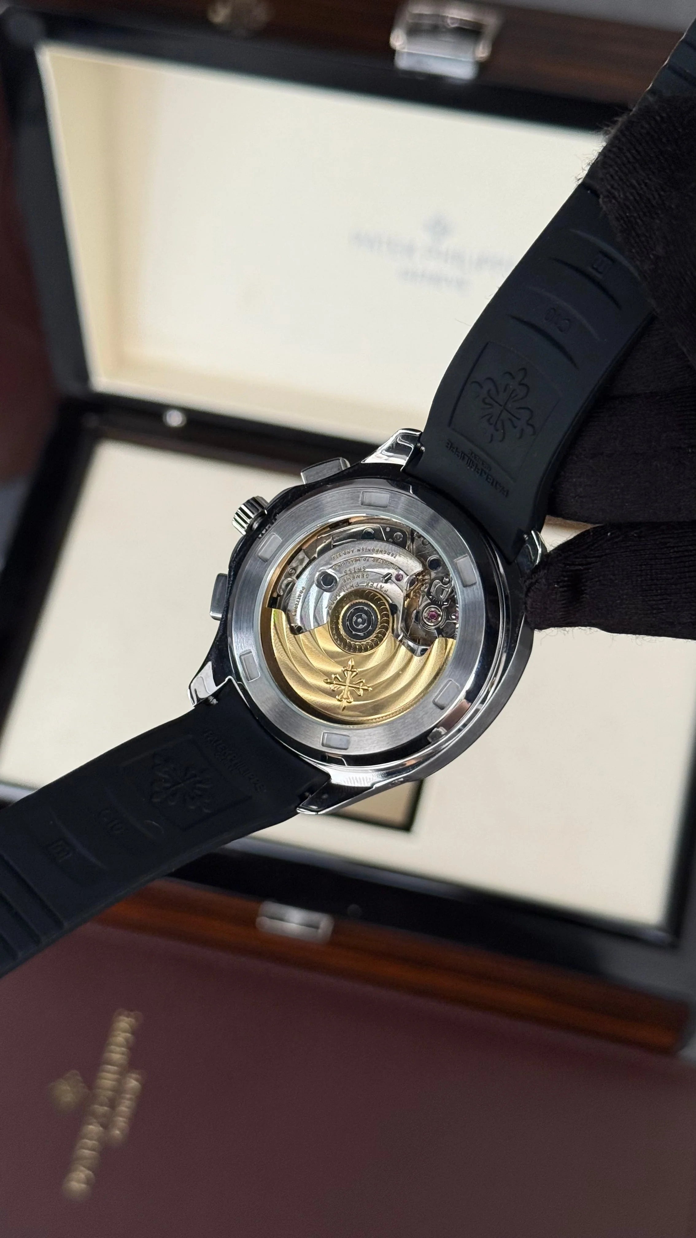 PTK P GENEVE PLATA / NEGRO SUPERCLON