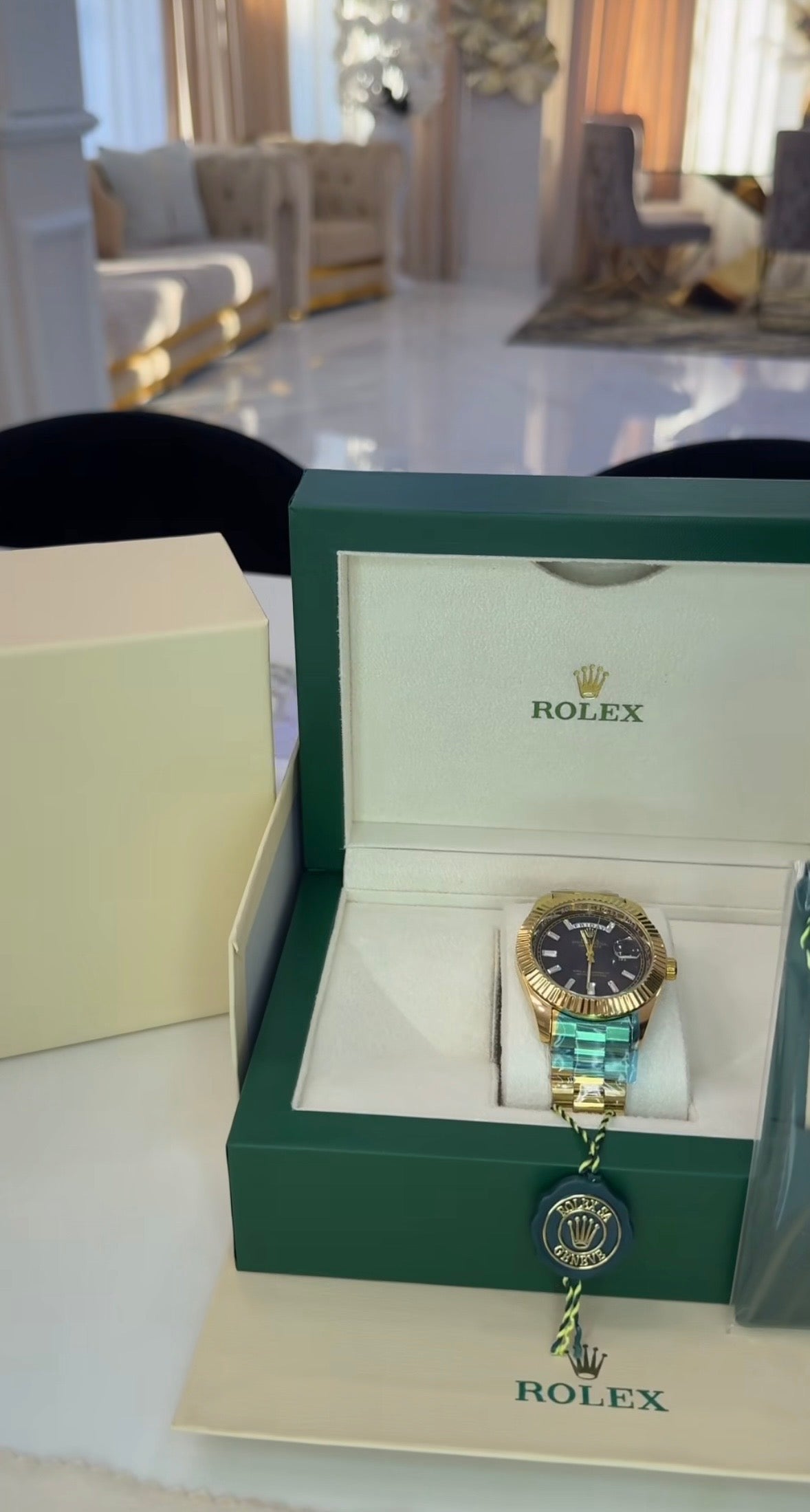RLX DATEJUST CON CAJA ORIGINAL Y PULSERA DE REGALO